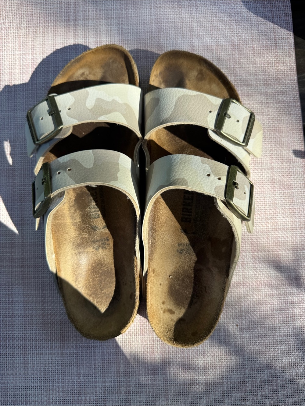 Birkenstock Arizona Desert Csmo Two Strap Sandals EU 41 M8 W10